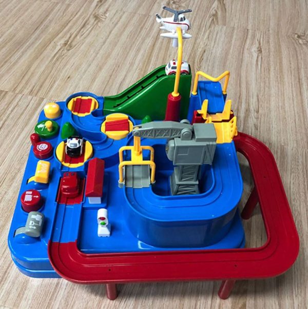 jeu de circuit et voiture Montessori