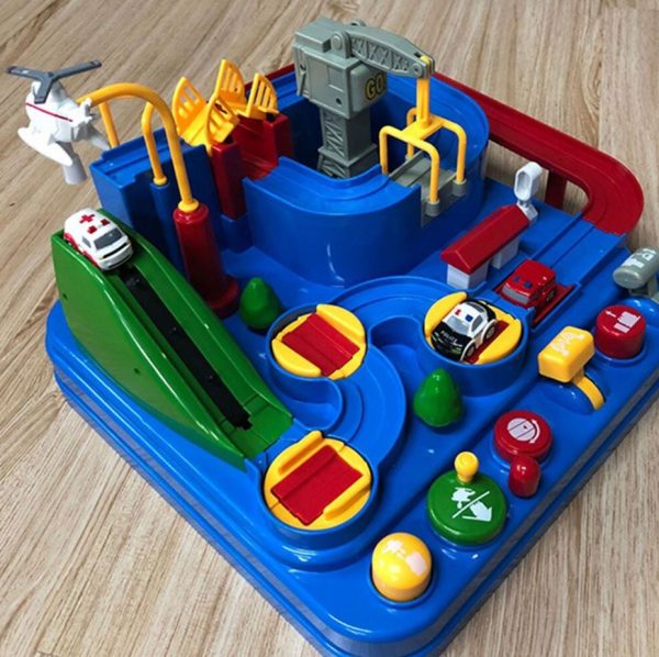 jeu de circuit et voiture Montessori